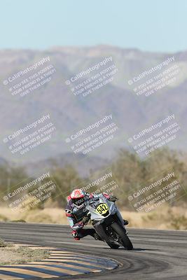 media/Dec-04-2025-Racers Edge (Thu) [[5ebc9f124d]]/3-B Group/1-Session 1 (Turn 7)/